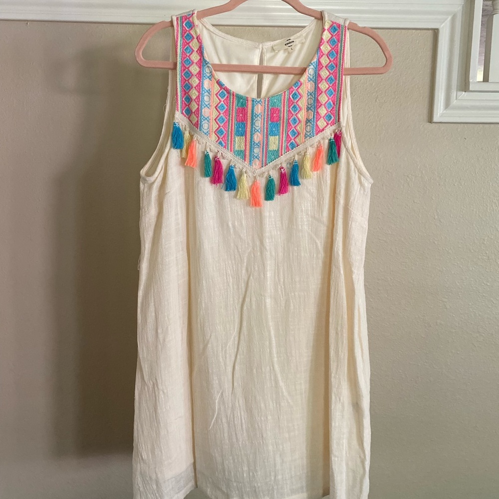 Women’s Embroidered Tassel Dress - Picture 2 of 10